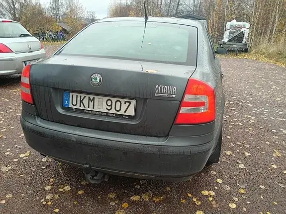 Skoda Octavia 2007 photo 4