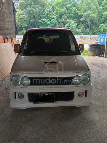 Perodua Kenari