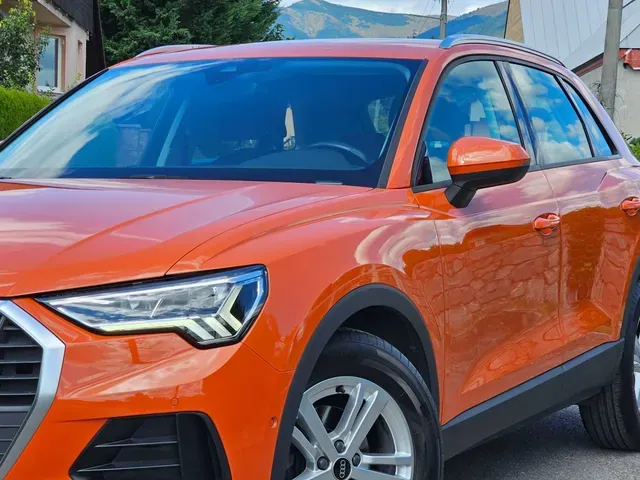 Audi Q3 2023 photo 3