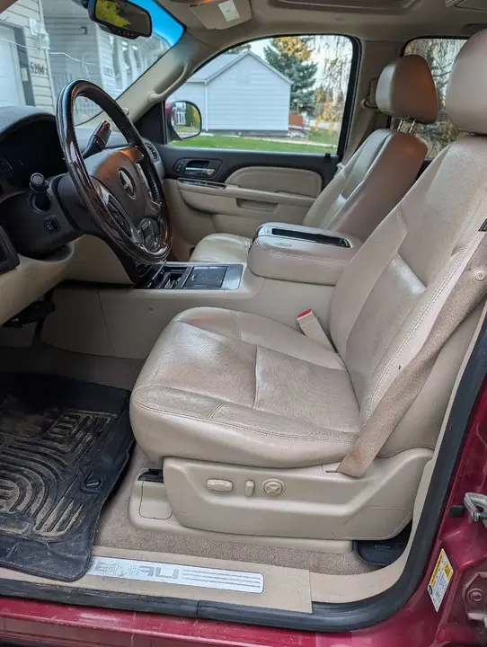 GMC Yukon 2010 photo 5