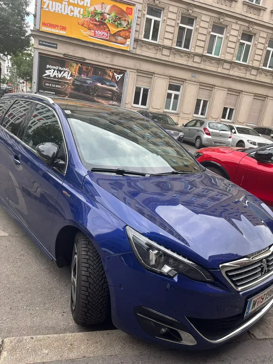 Peugeot 308 2018 photo 2