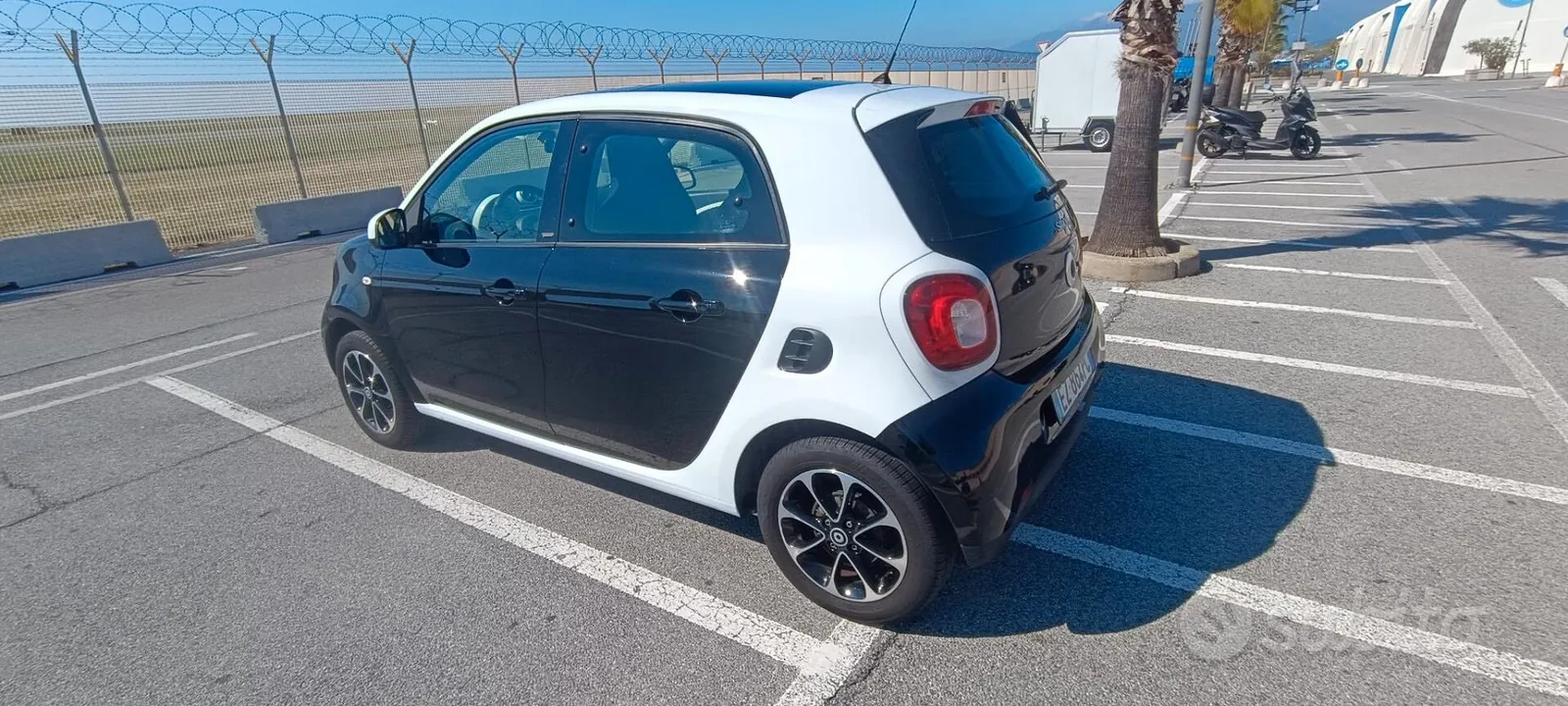 Smart Forfour 2015 photo 4
