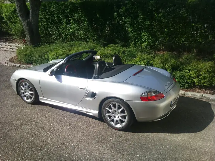 Porsche Boxster 2001 photo 2