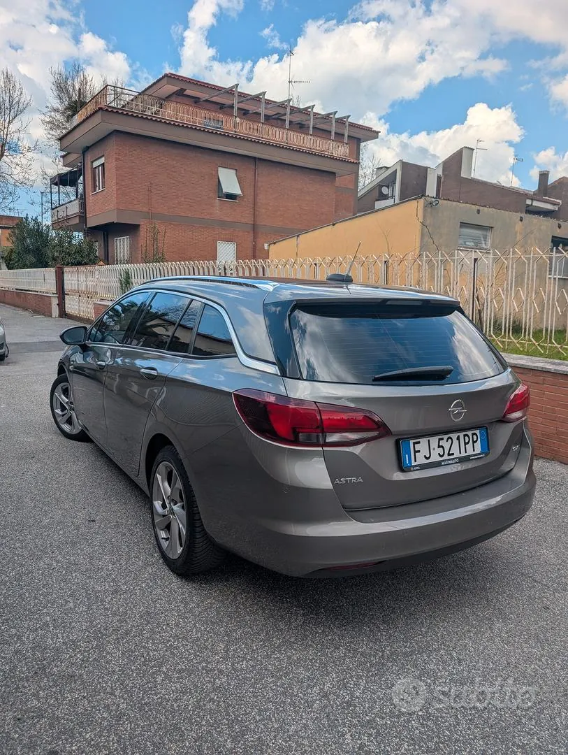 Opel Astra 2017 photo 3