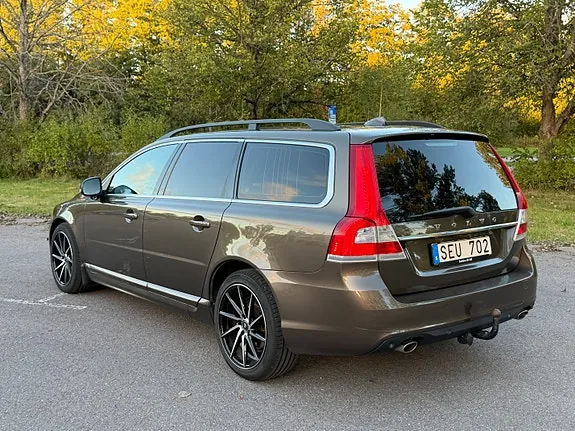 Volvo V70 2014 photo 4