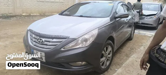 Hyundai Sonata 2012 photo 2