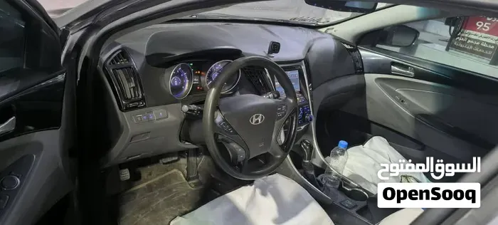 Hyundai Sonata 2012 photo 4