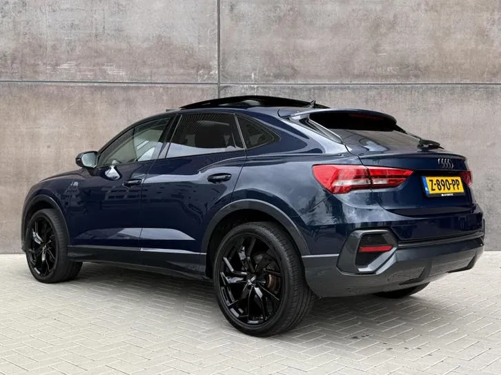 Audi Q3 2020 photo 2