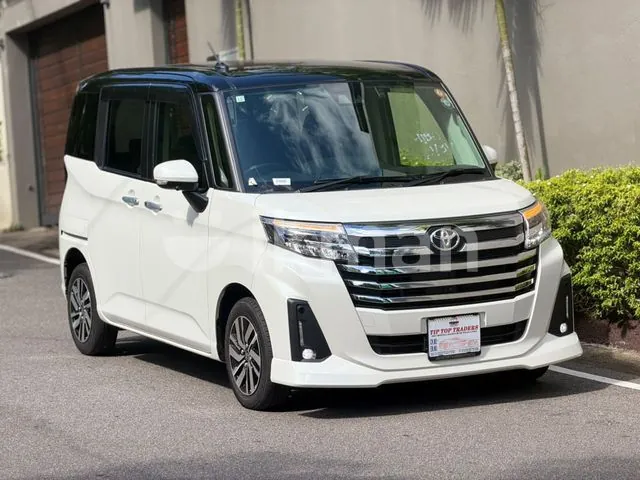 Toyota Roomy 2023 photo 2