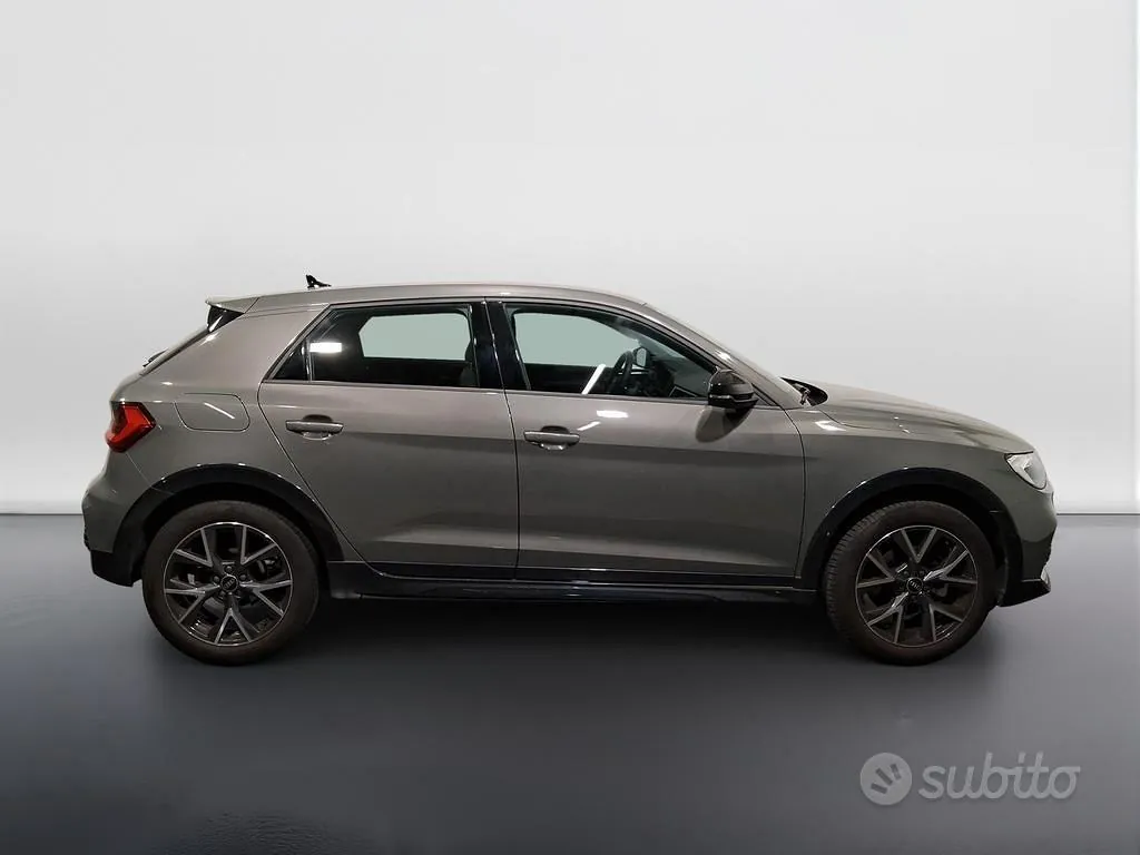 Audi A1 Allstreet 2023 photo 3