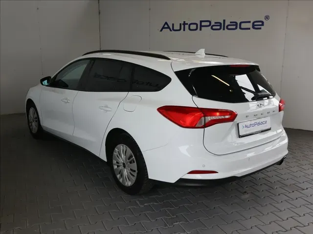 Ford Focus 2019 photo 3