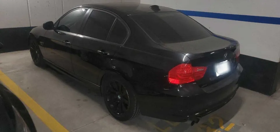 BMW 328Xi 2011 photo 5