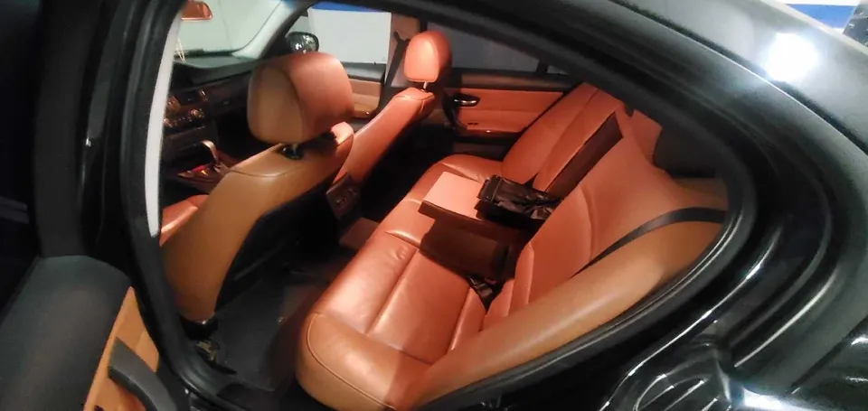 BMW 328Xi 2011 photo 4