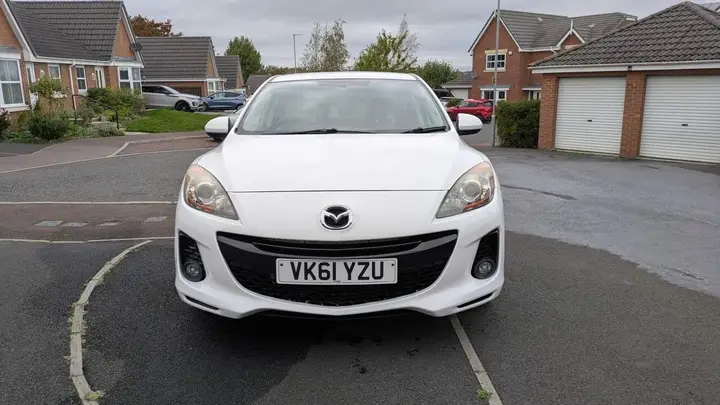 Mazda Mazda3 2012 photo 2