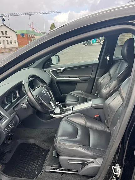 Volvo Xc60 2016 photo 4