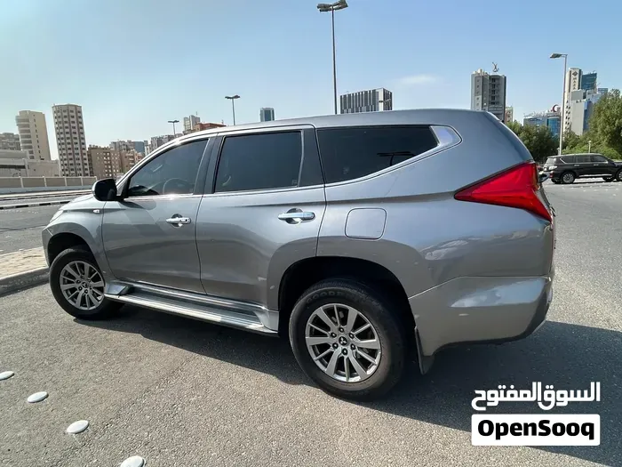 Mitsubishi Montero Sport