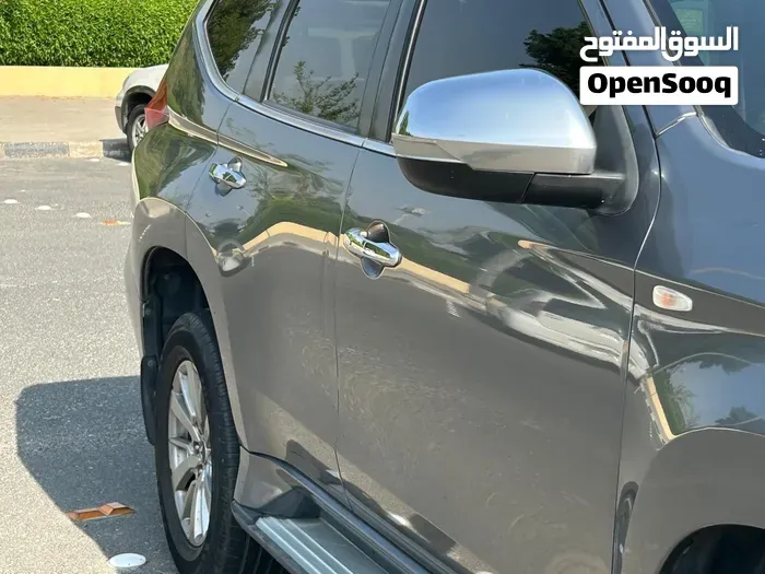 Mitsubishi Montero Sport 2017 photo 3