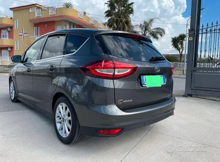 Ford C-Max 2016 photo 4