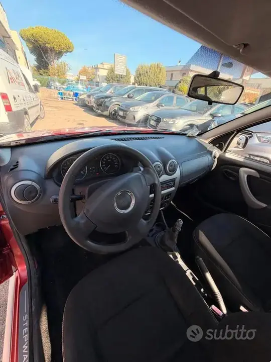 Dacia Sandero 2011 photo 3