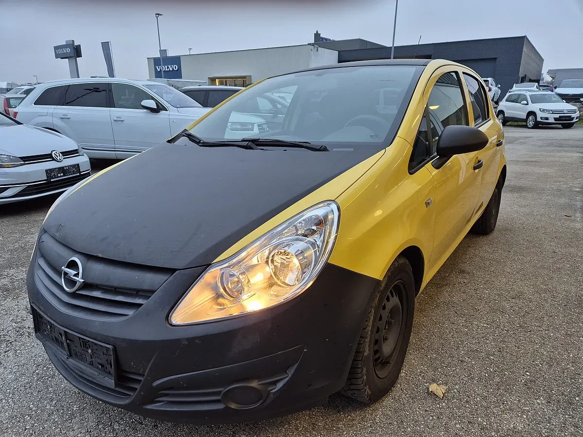 Opel Corsa 2010 photo 2