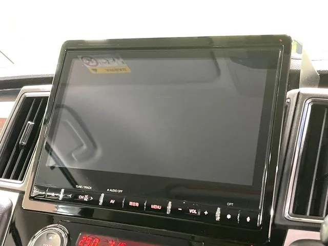 Mitsubishi Delica D:5 2022 photo 3