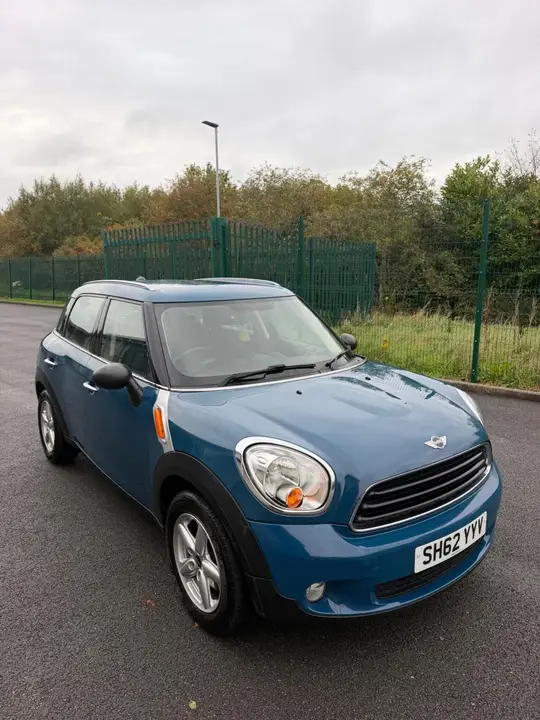 Mini Countryman 2012 photo 2
