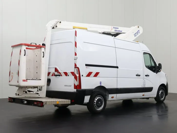 Renault Master 2021 photo 2
