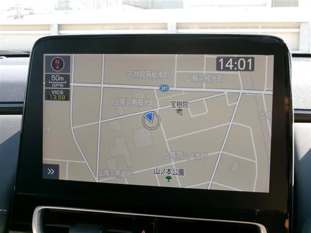 Toyota Aqua Z 2024 photo 5