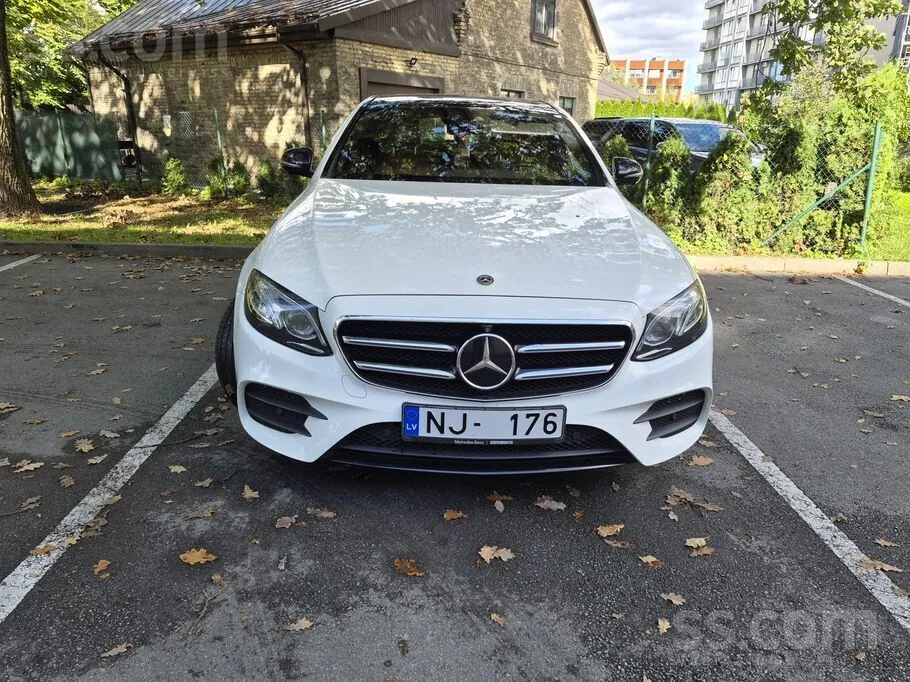 Mercedes-Benz E350 2017 photo 3