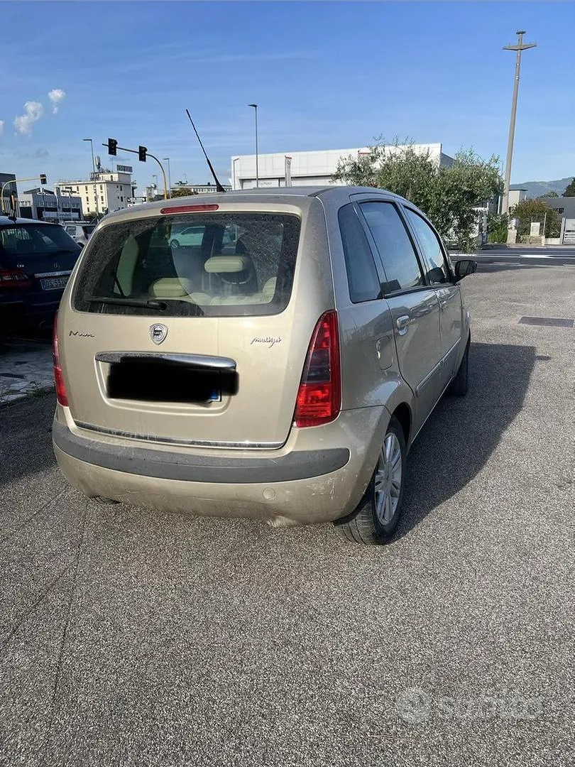 Lancia Musa 2006 photo 4