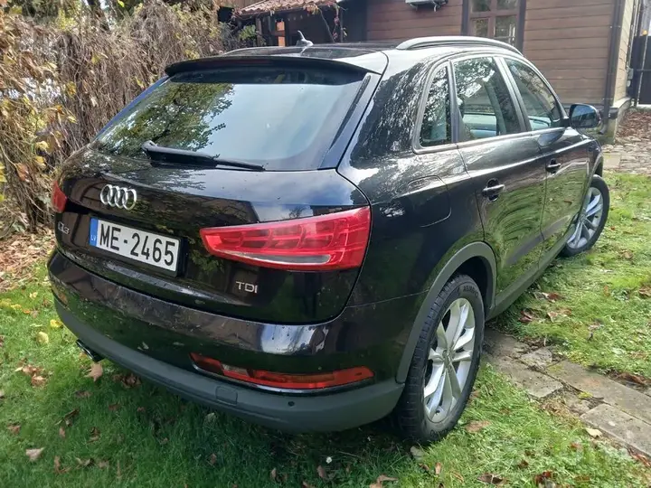 Audi Q3 2015 photo 4