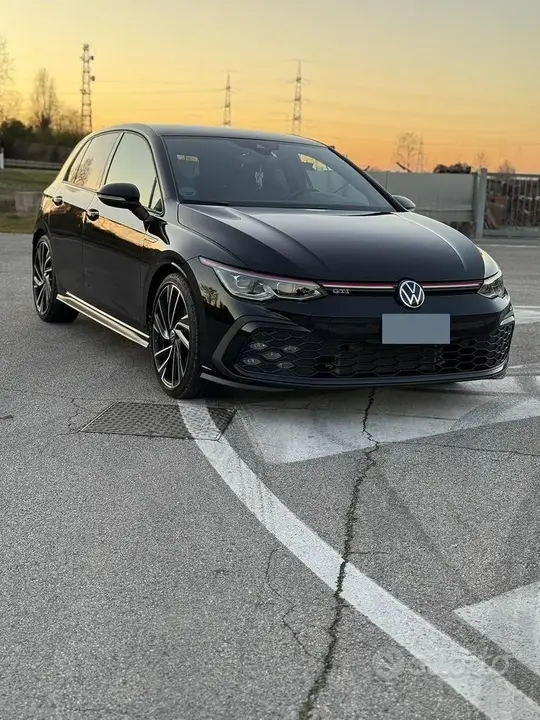 Volkswagen Golf 8 Gti
