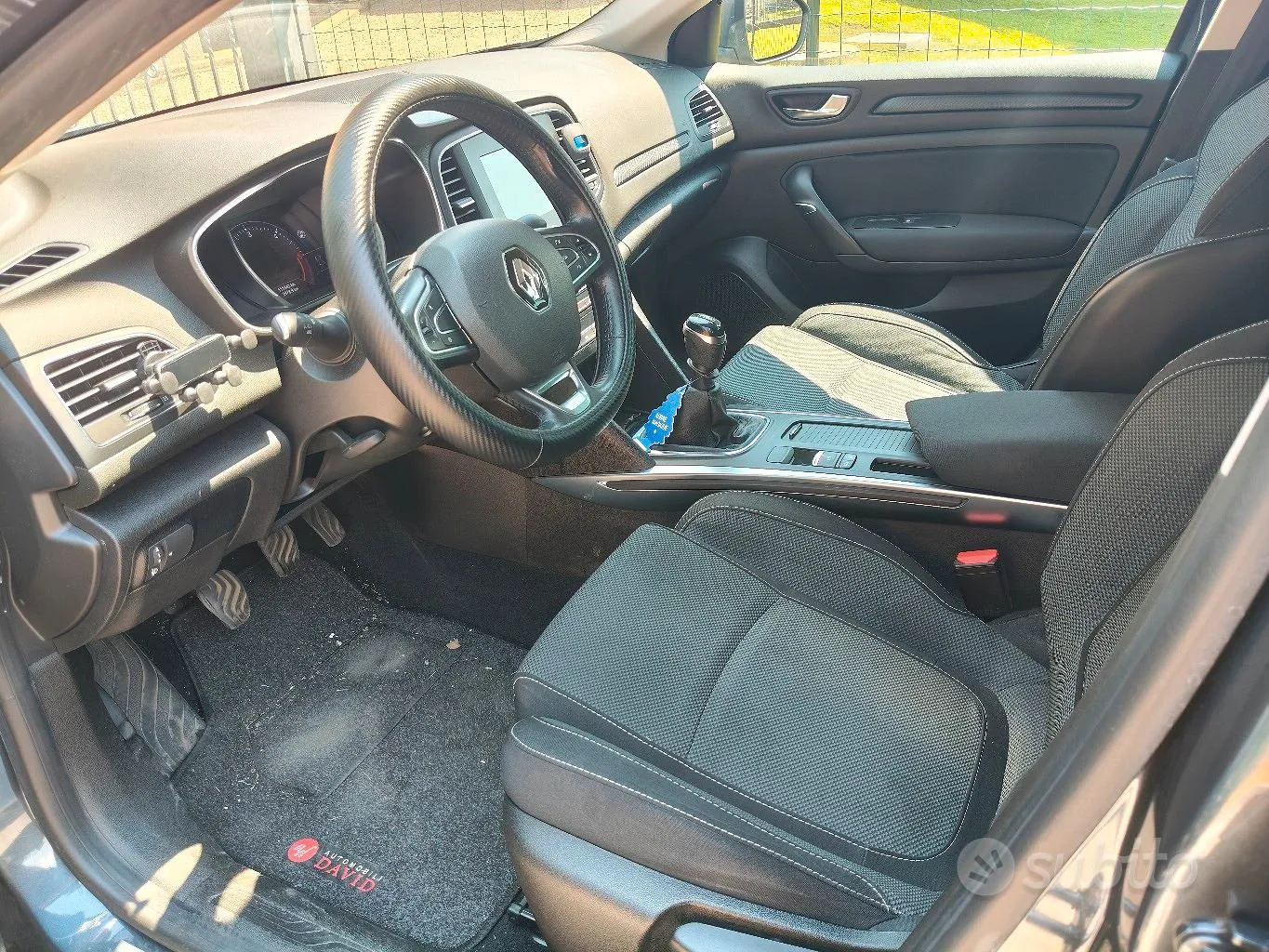 Renault Megane 2019 photo 4