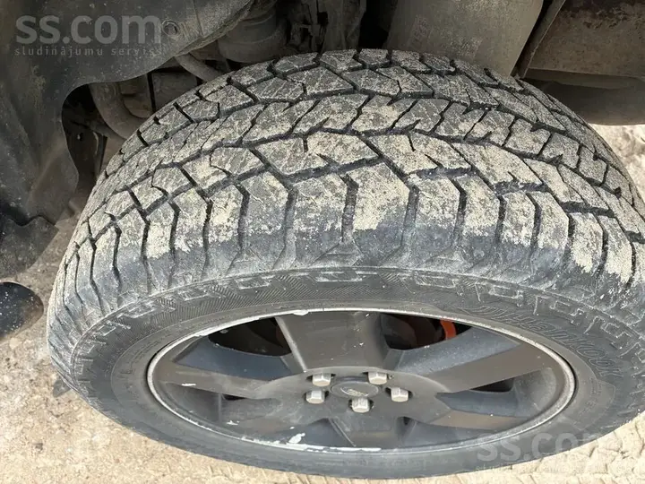 Land Rover Discovery 2006 photo 4