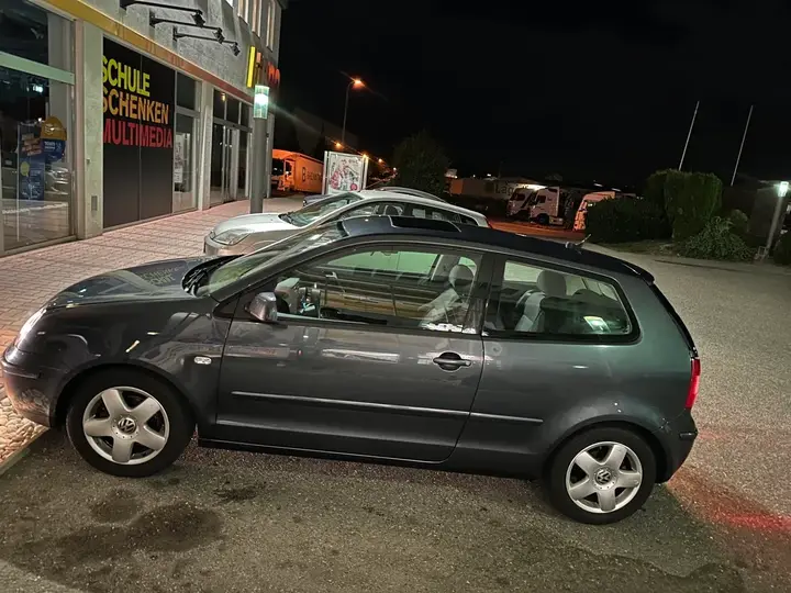 Volkswagen Polo 2003 photo 3