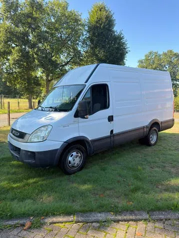 Iveco Dailey 2011 photo 3