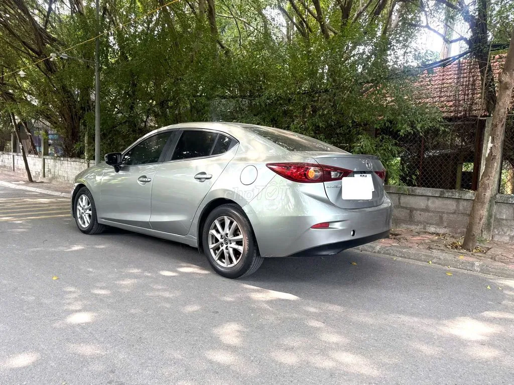 Mazda 3 2016 photo 4