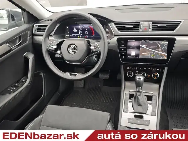 Skoda Superb 2023 photo 2