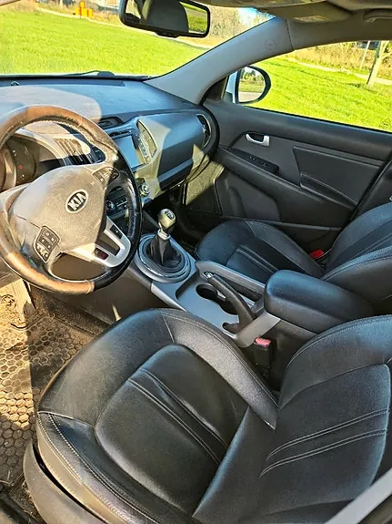 Kia Sportage 2015 photo 2