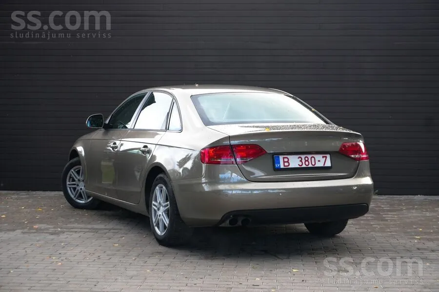 Audi A4 2008 photo 4