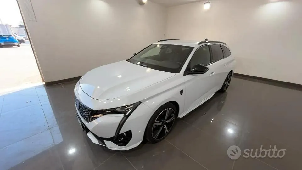 Peugeot 308 2025 photo 3