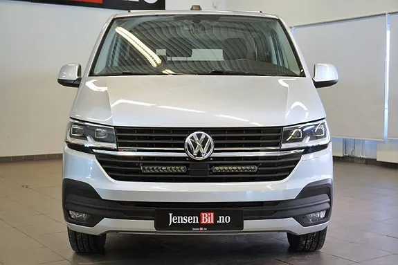 Volkswagen Transporter 2023 photo 2
