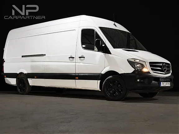 Mercedes-Benz Sprinter 208