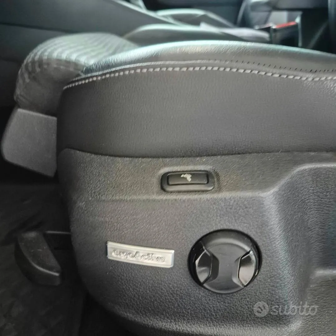Volkswagen Golf 2013 photo 4