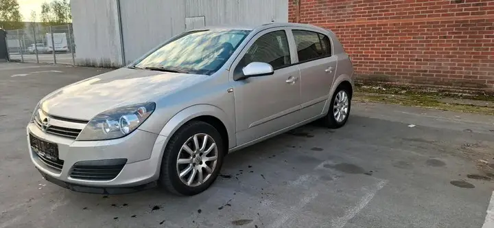 Opel Astra H