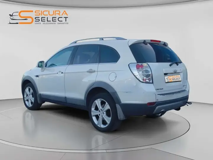 Chevrolet Captiva 2012 photo 3