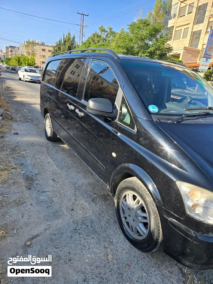 Mercedes-Benz V-Class 2013 photo 4