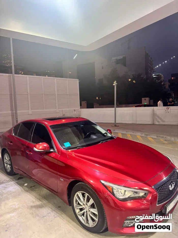 Infiniti Q50 2017 photo 2