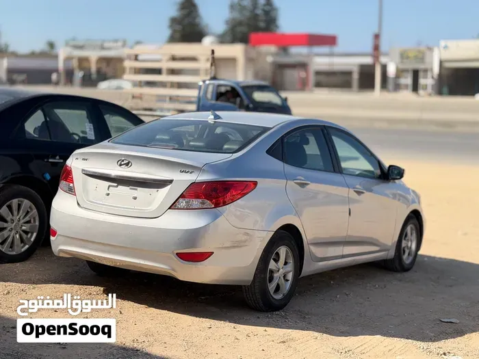 Hyundai Accent 2027 photo 4