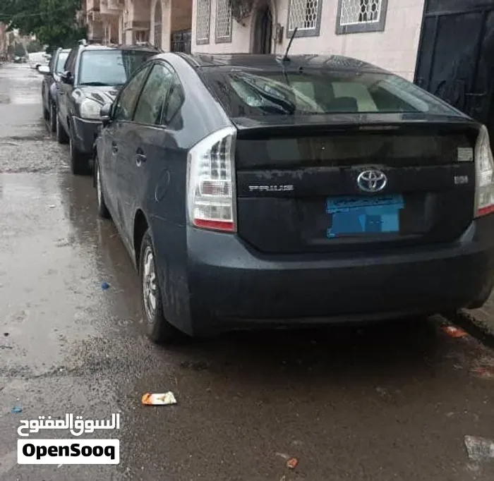 Toyota Prius 2011 photo 4
